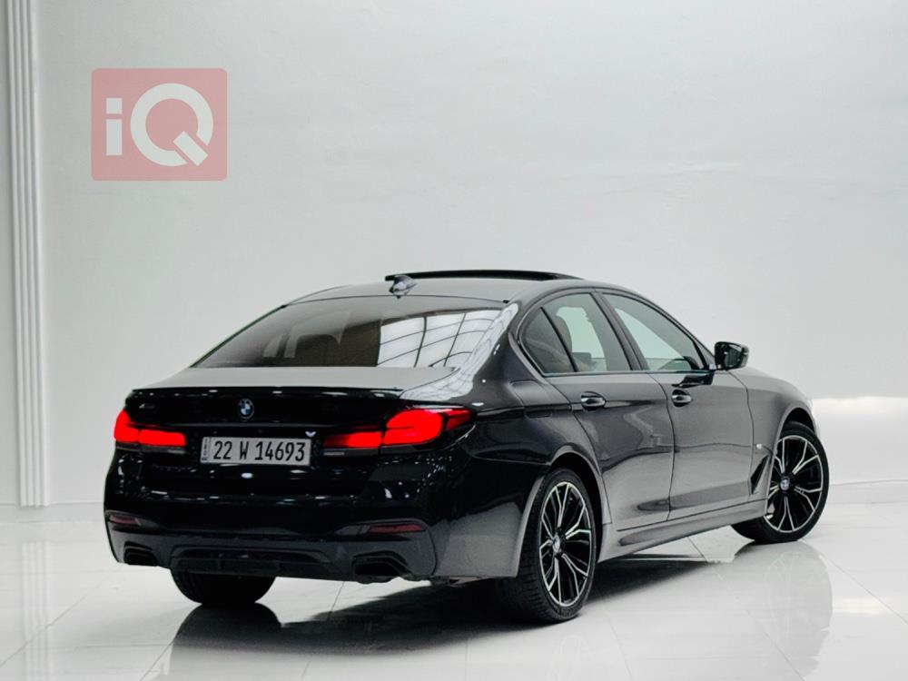 بی ئێم دەبڵیو سیریەس 5